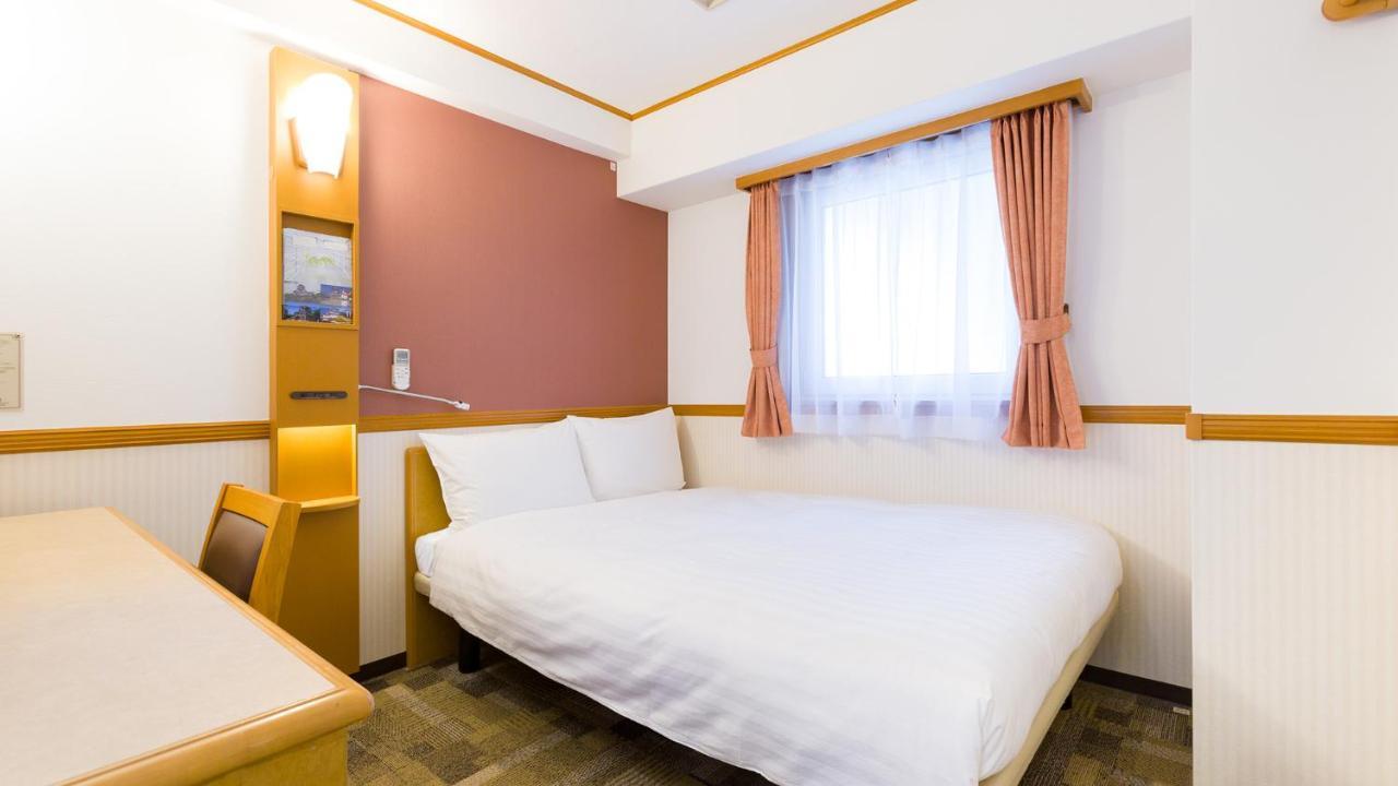 Toyoko Inn Hokkaido Tomakomai Ekimae Buitenkant foto